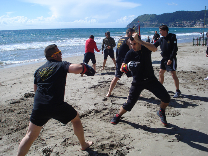 total fighting school alassio 09