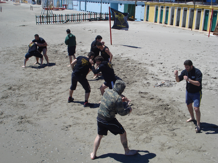 total fighting school alassio 25