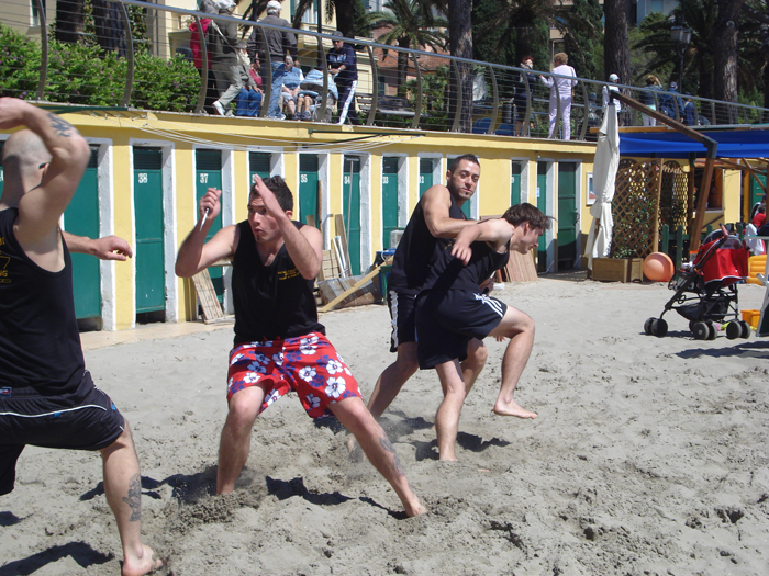 total fighting school alassio 32