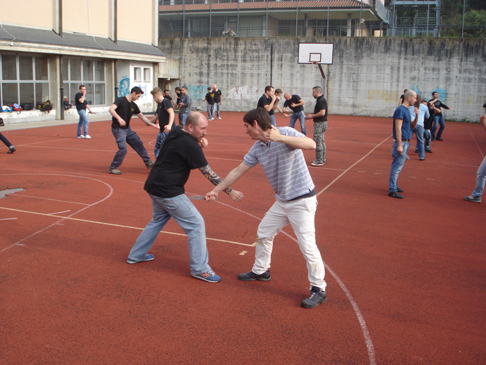 difesa personale 42